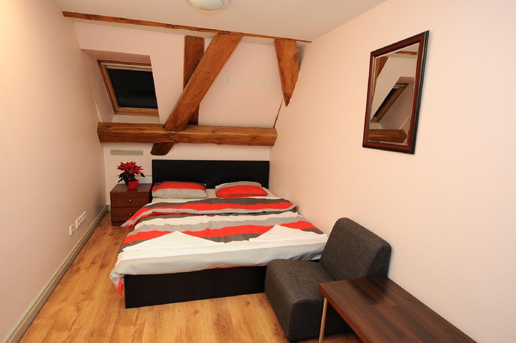 Doma Hostel รีกา ภายนอก รูปภาพ